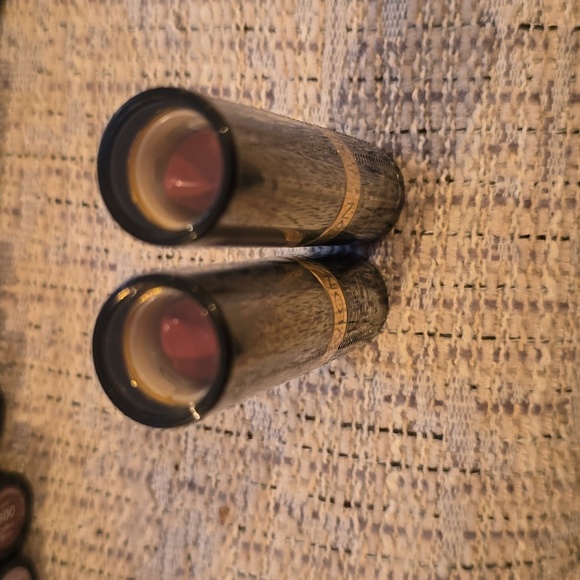 REVLON BRAND WOMEN'S SUPER LUSTROUS LIPSTICK BUNDLE OF 2 - Picture 3 of 6